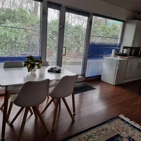 Apartment Helles